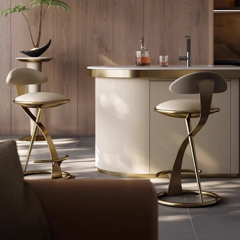 Luxury Modern Bar Stool with G - مراجعة Commercial Kitchen And Bar وسعره