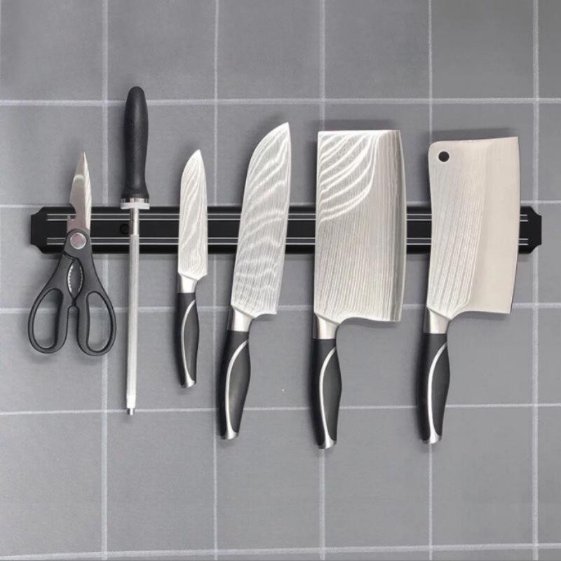 سكين مثبت على الحائط من الفولا - مراجعة Commercial Kitchen Knife Holder وسعره